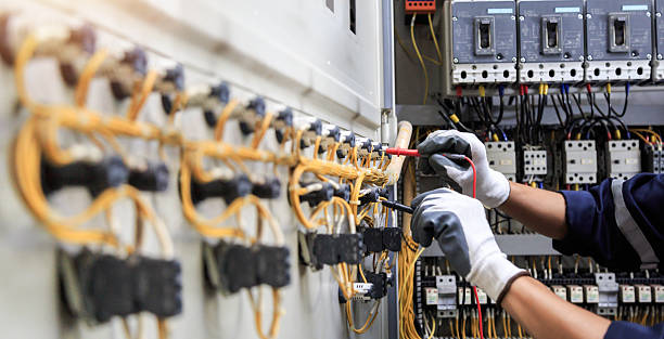 Professional Electrician technician working in Wyoming, DE
